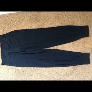 Lululemon navy align joggers size 10